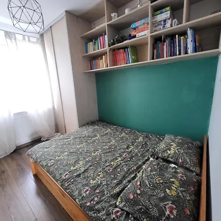 Cora Lego Apartman *